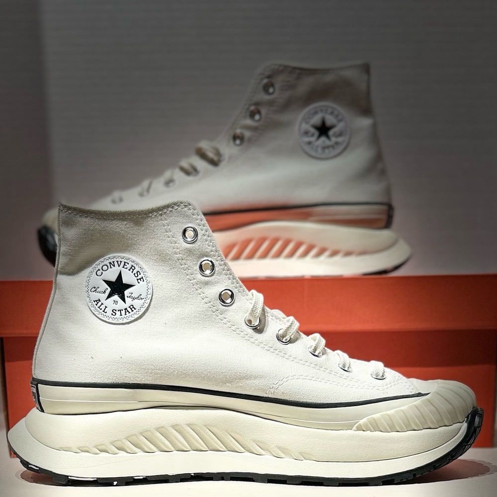 Converse • White Chuck 70 AT-CX
